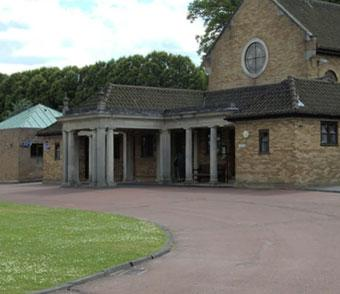 Breakspear Crematorium exterior